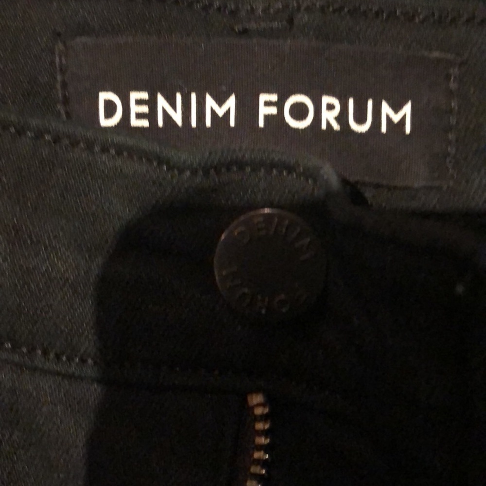 Aritzia Denim Forum Lola High Rise Skinny Black Jeans Size 25